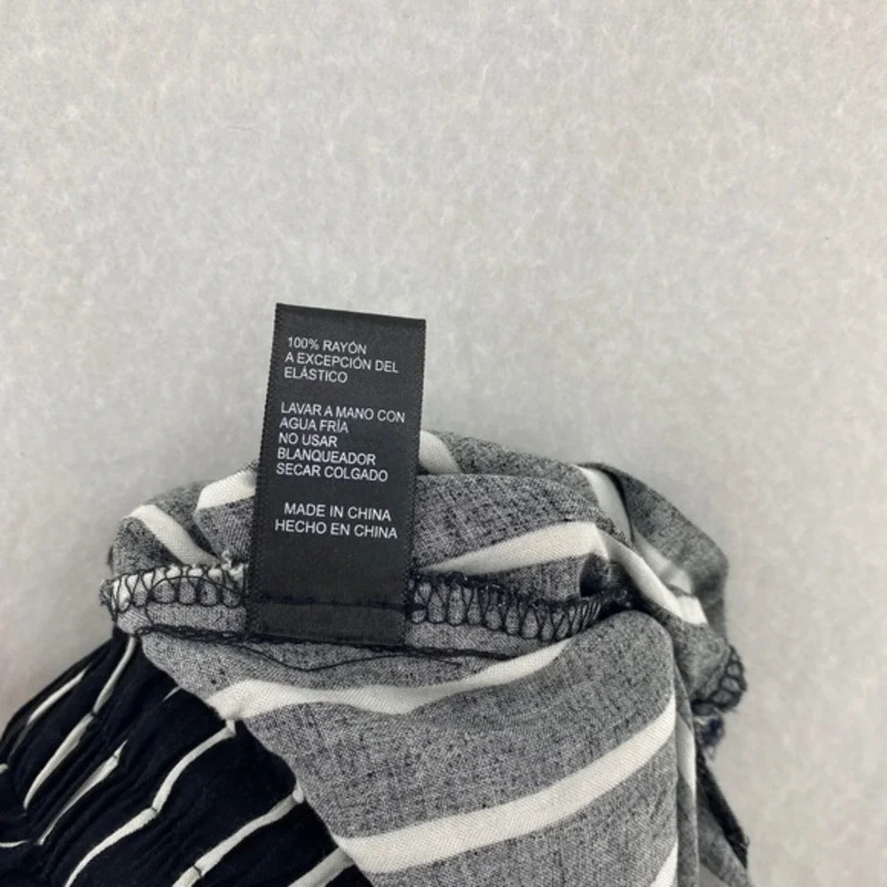 Ambiance Apparel Striped‎ Shorts Paperbag Waist Referee Casual Black White S